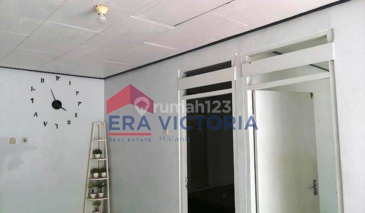 Rumah DIJUAL Semi Furnish Kota Kediri, 1 Menit Ke Jl. Kapten Tendean, 15 Mnt Dari Mall Kediri, Dekat RSUD, SMP 5 Kediri 2