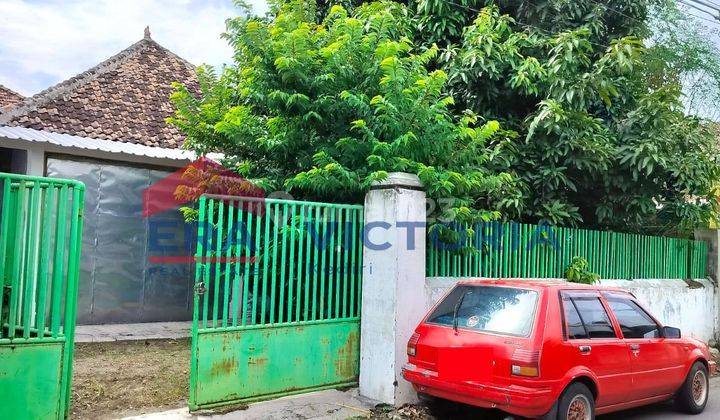 Rumah DIJUAL DISEWA Daerah Banjaran Kediri Cocok untuk cafe, kantor distributor, dekat dengan kawasan persekolahan 1