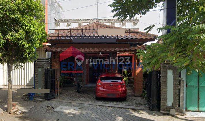 DIJUAL Rumah di Ds Kepatihan Jombang Lokasi Tengah Kota 3 Menit ke Pasar Tradisonal dan Kampus IKIP STIKES Bentuk Tanah Ngantong Lebar Belakang 10 Meter 1