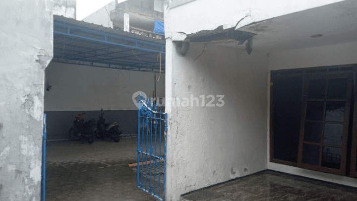 Gudang 2 Lantai Wonocolo 2m an Dekat Tol 17