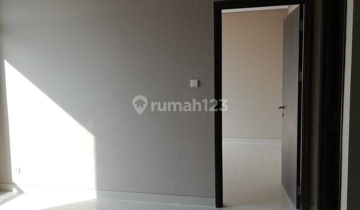 Apartment Favorite Ciputra International Puri 3