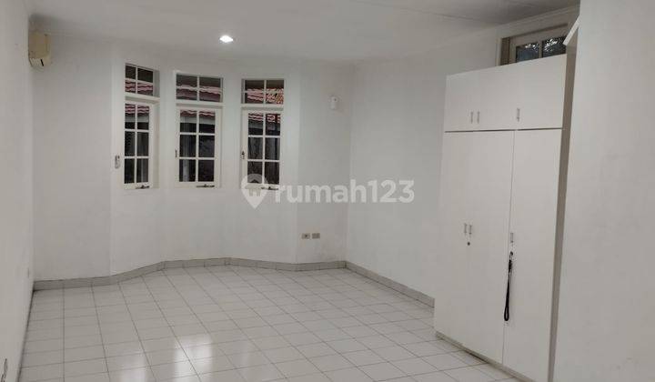 Rumah Favorite Patra Kuningan Bisa Untuk Kantor 7