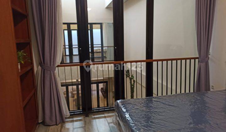 Rumah Mewah Menteng Private Pool 6