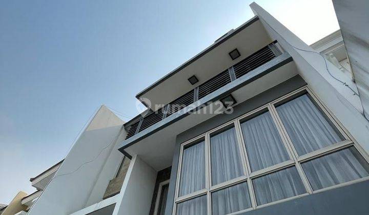 Hot Deal Rumah Puri Media 1