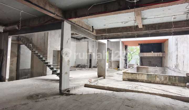 Rumah Mewah Ebony BGM PIK, Uk 15x31,5 (5 Lantai) Swimming Pool 