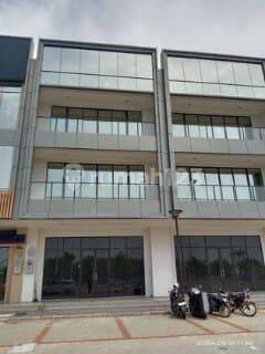 Ruko Soho Rodeo Drive Ebony 3 Lantai Ukuran 8x15 Termurah Ruko Soho Rodeo Drive Ebony 3 Lantai Ukuran 8x15 Termurah