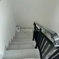 Rumah Golf Island PIK, Uk 5x15 (3 Lantai) Termurah 2