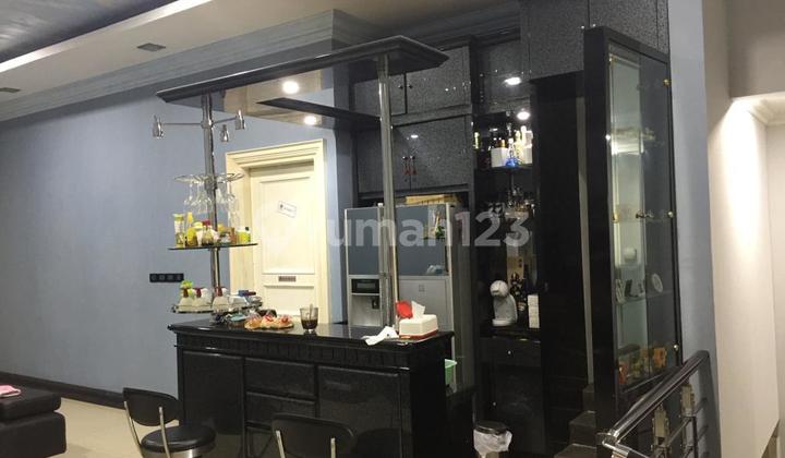 Rumah Pik1 Uk 9x30 Furnished Sertifikat Bagus Murah  2