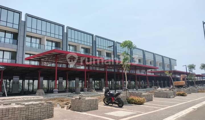 Ruko Mega Kuningan PIK2 Uk 4,5x18,  Gandeng dan Satuan Siap Huni