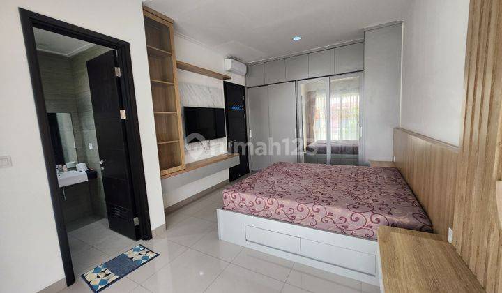 Rumah Cluster Danau Pik2 Uk 8x12,5 SHM Furnished Bagus  2