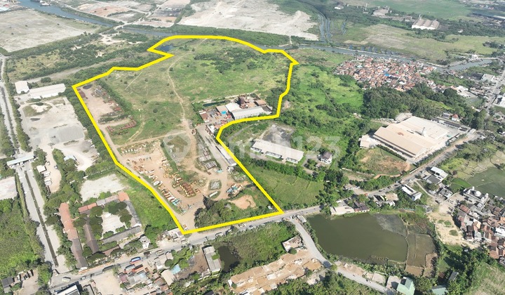 Bojonegoro Cilegon Land Area 26 HA Boulevard 40ft Container Access. Bojonegoro Cilegon Land Area 26 HA Boulevard 40ft Container Access.