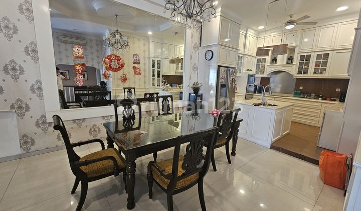 Rumah Grisenda Uk 16x19 (3,5 Lantai) Swimming Pool Bagus Termurah