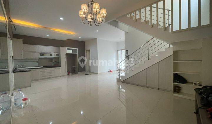 Rumah Grisenda Pik Uk 126m Semi Furnish Bagus Murah 1