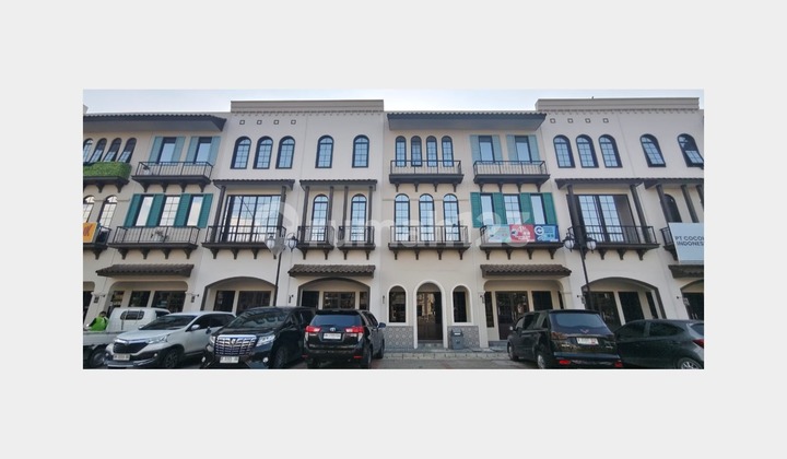 Osaka Shop House PIK2 Size 4.5x20 (3 Floors) Two-Front Boulevard, Nice