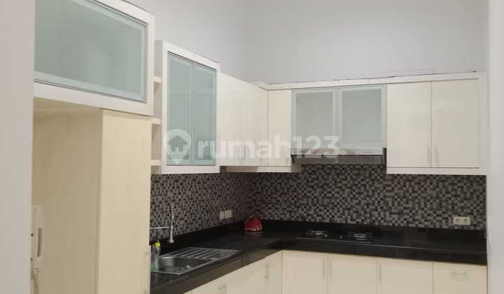 Rumah Diamond Golf PIK1 Uk 15x30 Furnished Rapih Langka! 2