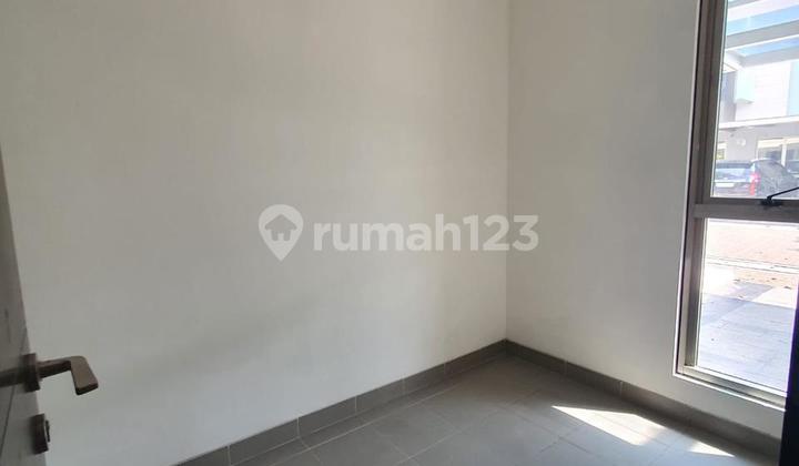 Rumah Golf Island PIK, Uk 8x12,5 Hoek (3+1 Kamar Tidur) Termurah 2