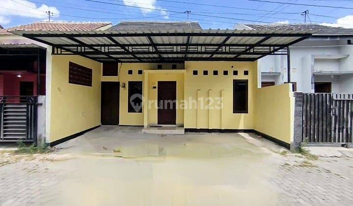 Rumah Cantik, Dengan Luasan Tanah Besar Dekat Wirobrajan Kadipiro  1