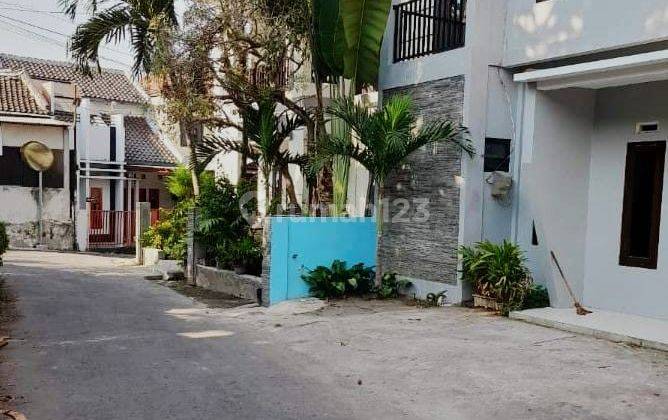 Dijual Rumah Cantik Tepi Jalan Aspal Lokasi Kota Jogja AREA Mantrijeron  2