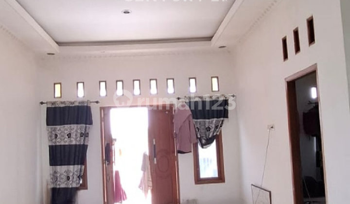 Rumah Asri 2 Lantai Halaman Luas di Bogor Rumah Asri 2 Lantai Halaman Luas di Bogor
