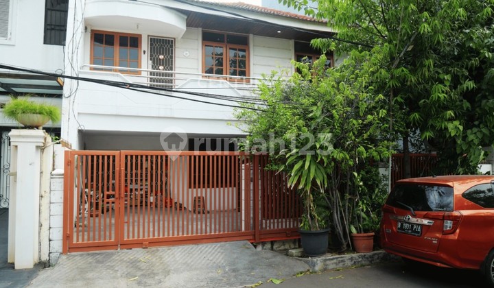 FOR SALE Janur Elok House Penabur School Kelapa Gading North Jakarta 2