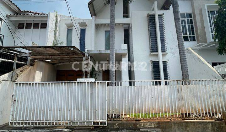 Rumah Putih Di Puloasem, Jakarta Timur 1