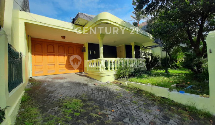 House in a Strategic Location, Downtown Bandung House in a Strategic Location, Downtown Bandung