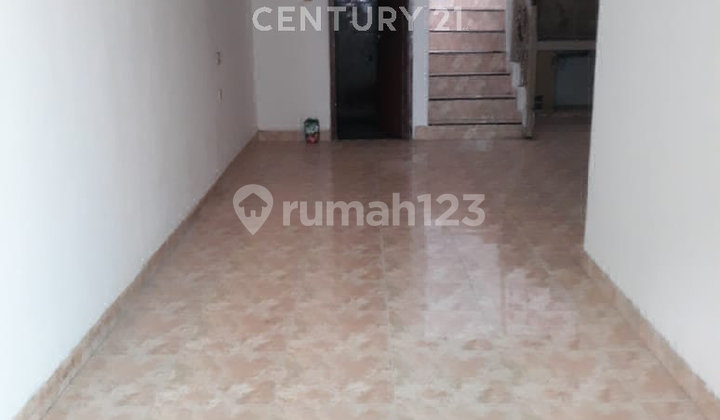 House for Rent Location Kelapa Gading Permai.