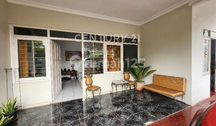 Rumah Cantik Asri Bebas Banjir Di Kayuputih Pulomas Rumah Cantik Asri Bebas Banjir Di Kayuputih Pulomas