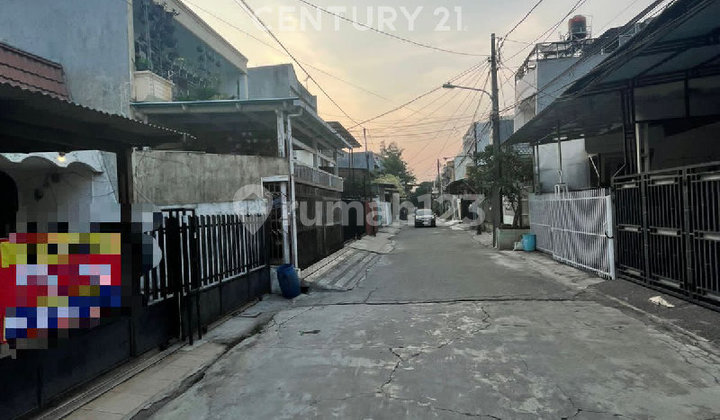 For Sale Ready-to-Occupy House in Kelapa Gading Permai. 2