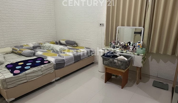 1.5-Story Semi-Furnished House in Kelapa Gading 2