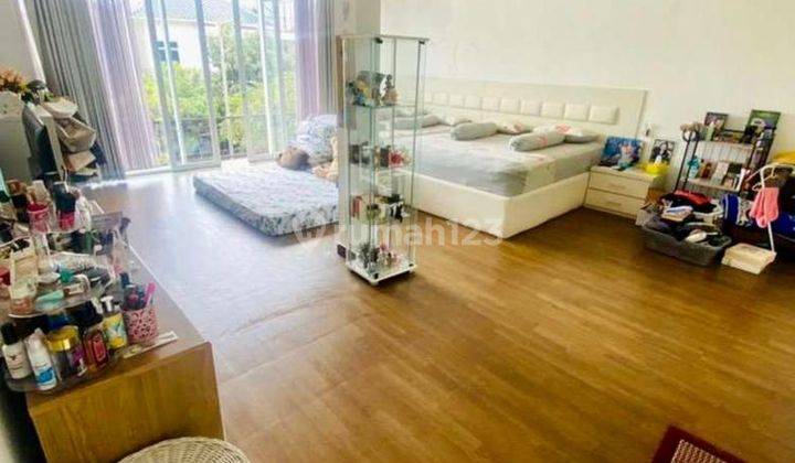 Dijual Rumah Pool Pribadi di Taman Golf Modernland 10