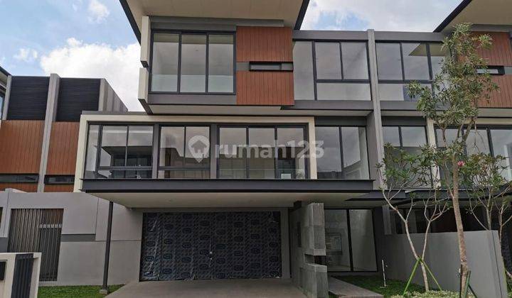 Dijual Rumah Mewah Cluster Lyndon Navapark Bsd City 1