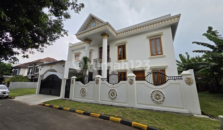 For Sale Luxury House Hook Puspita Loka Bsd