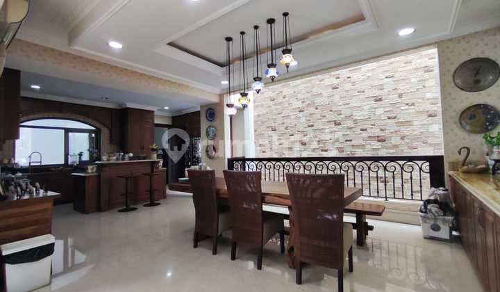 Dijual Rumah Mewah Cluster Crown Phg Gading Serpong