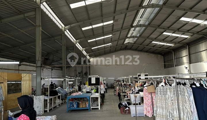 Pabrik Garmen Startegis Siap Pakai Akses Jalan Raya Telukan