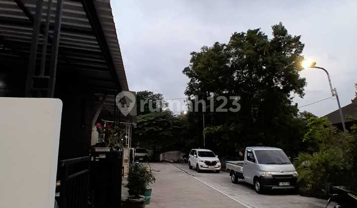 Rumah Strategis Mewah Spek Granit Di Candisari 2