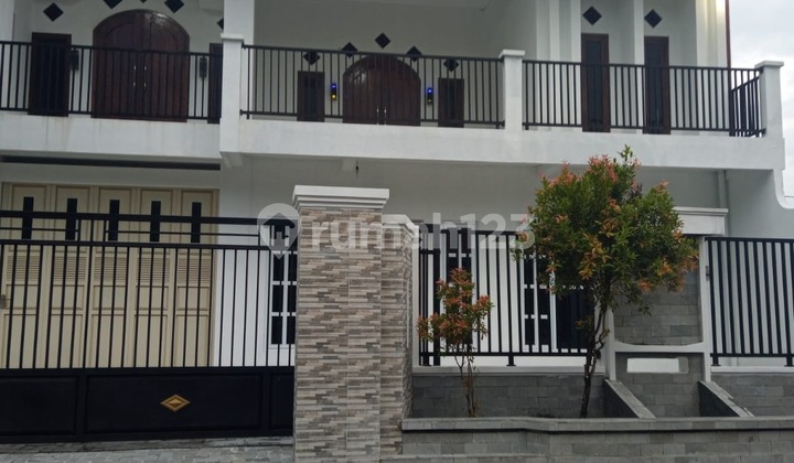 Rumah Mewah Bagus Siap Huni di Karanganyar Solo 2