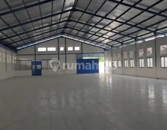 Good Strategic Warehouse Ready to Use in Klaten's Red Zone Good Strategic Warehouse Ready to Use in Klaten's Red Zone