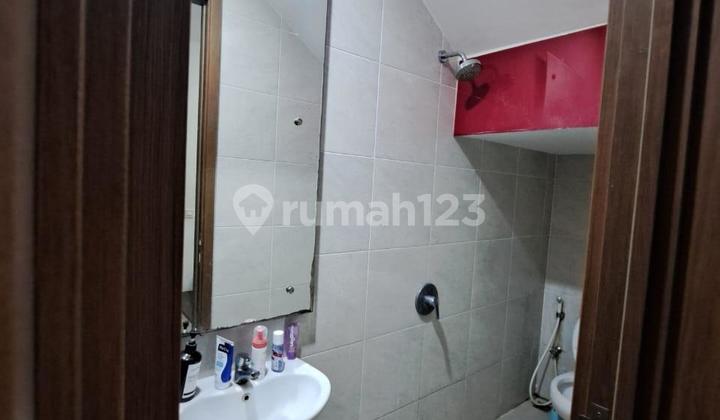 Rumah Mewah Premium Siap Pakai di Graha Natura Surabaya Barat 2