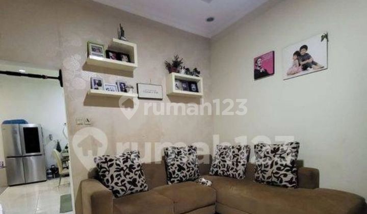 Dijual Rumah Semi Furnished di Harapan Indah Kota Bekasi 1