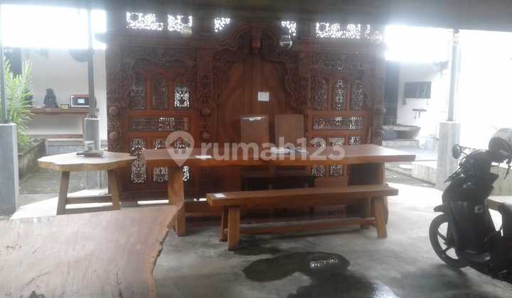 Rumah Tua Hitung Tanah di Bintaro Jakarta Selatan - Strategis SHM, Row 2 Mobil!