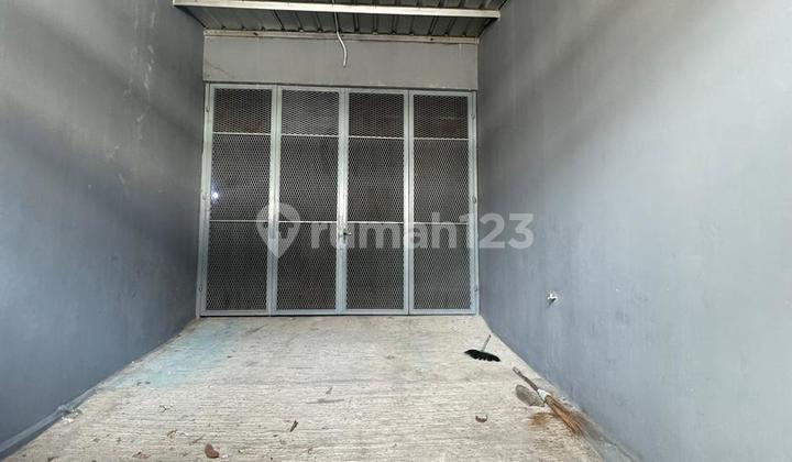 Gudang Berlokasi Strategis di Kebayoran Lama, Jakarta Selatan