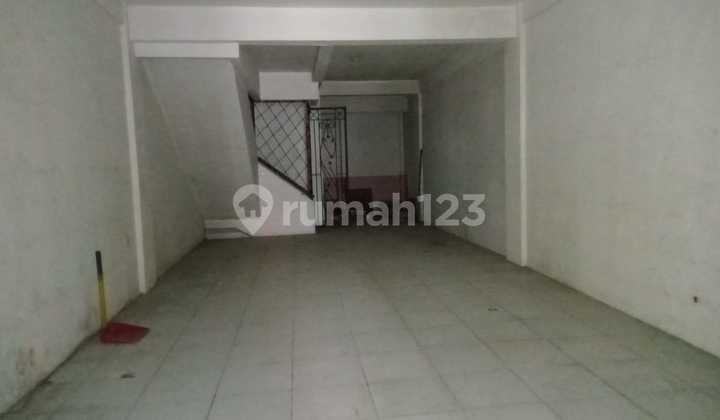 3-Story Shop House in Pondok Ungu, Bekasi - South Facing, Spacious Parking 2