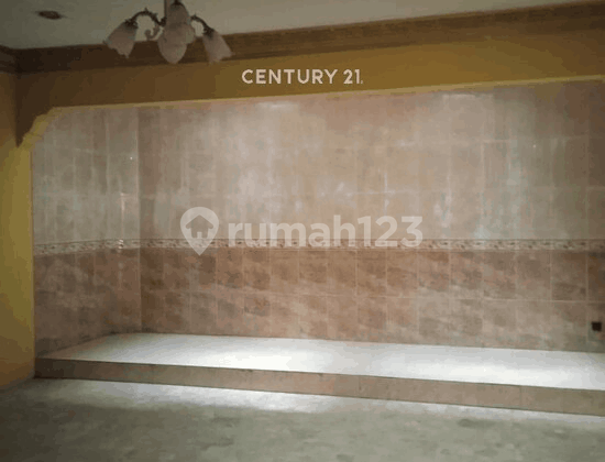 Nice House Ready to Live Near Public Facilities in Duren Sawit Nice House Ready to Live Near Public Facilities in Duren Sawit