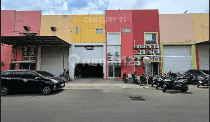 2 Gudang Gandeng 3 Lantai dan Lift Barang Green Sedayu Bizpark 2 Gudang Gandeng 3 Lantai dan Lift Barang Green Sedayu Bizpark