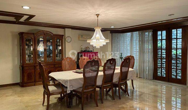 Rumah Besar Mewah di Gatot Subroto Dekat Hotel Kartika Chandra 4