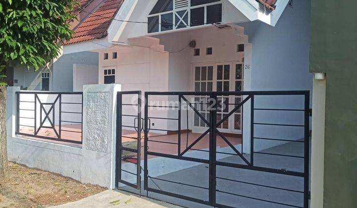 Rumah Bagus di Villa Melati Mas Siap Huni Dan Rapih 1