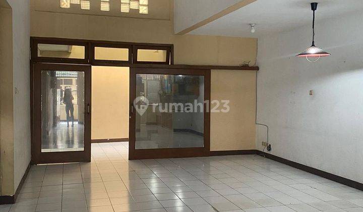 Dijual Rumah Bangunan Lama Layak Huni di Citra Garden 5 1