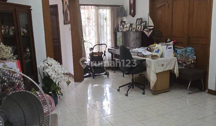 Rumah Apik Dekat Buncit Indah 2