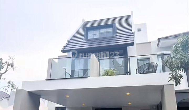 Rumah Citraland Driyorejo CBD attic balkon 3 Lantai 1